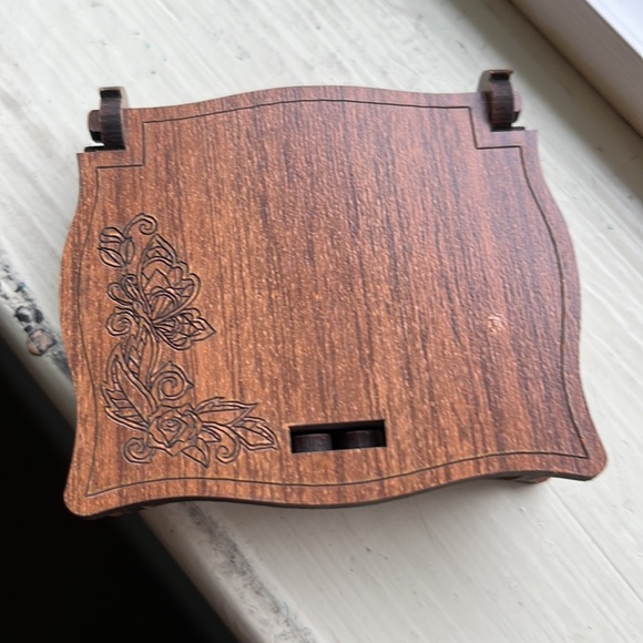 Evil eye N initial earrings - Picture 2 of 3